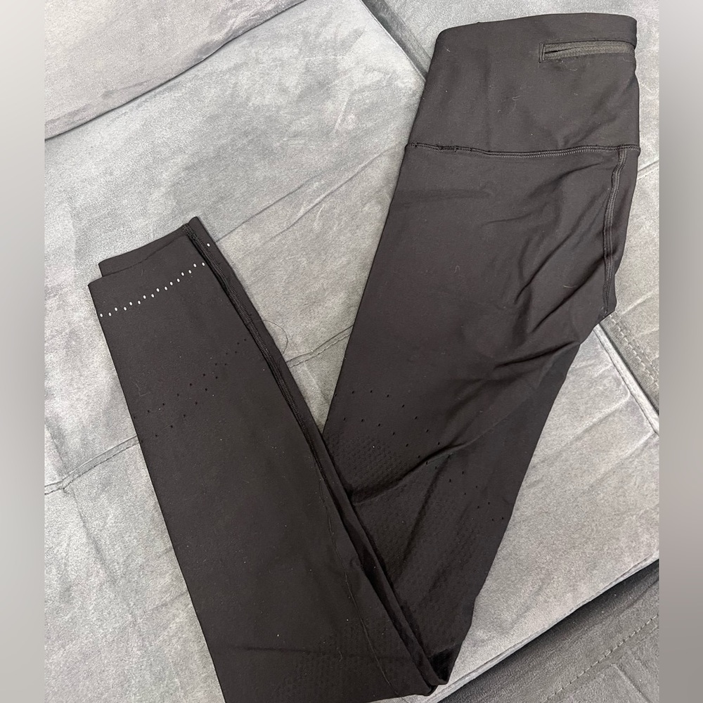 Lululemon Zoned in Tight 27” - Picture 3 of 4